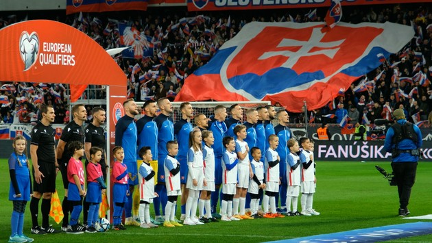 Futbalové šialenstvo sa začína: Takúto ponuku inde len tak nenájdete!